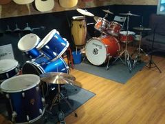 -艺桉余音琴行(火神庙分店)