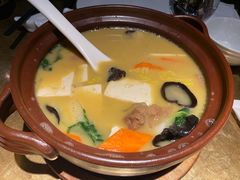 京城酥肉锅-四季民福烤鸭店(西单华威约饭街店)