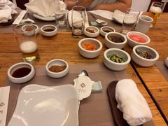 -萨拉伯尔(燕莎友谊商城店)
