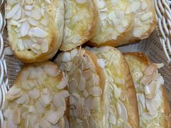 -泓历皇朝酒店(东亭店)