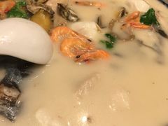 极品鱼头皇-山外山·林语花园餐厅
