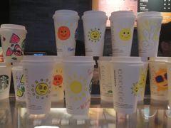 -星巴克臻选(周浦万达店)