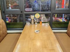 -花儿穆萨·烤肉餐厅(石马坪店)