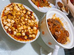 宫爆鸡丁-小巷餐厅(五大街店)