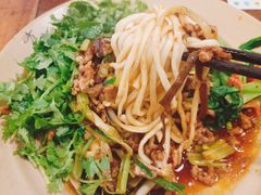 -方铲铲·成都板凳面(滨江银泰店)