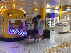 -泡泡玛特POPMART(上海环球港店)