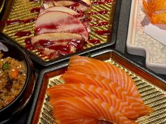 -铭牛烧肉·和牛海鲜自助(高新月牙湖店)