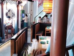 大堂-荷塘秋月·本帮江浙菜(国权路店)