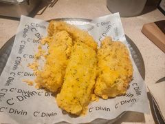 -蚂蚁洞·烤肉大营地(上海静安大悦城店)