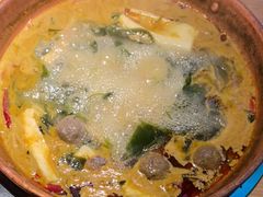 -洱火云南酸菜牛肉火锅(石景山当代商城店)