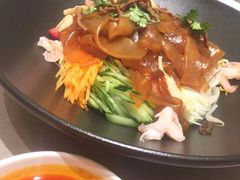 龙江炒肉拉皮-宏达宴老菜馆(群力第四大道店)