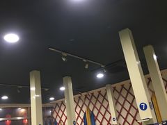 -欢乐牧人蒙古炭烤羊腿(四平路店)