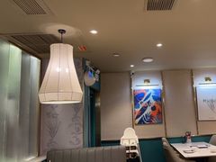 -美奈小馆·越南料理(中航城君尚购物中心店)
