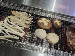 -马路牙子地桌烤肉(工体店)
