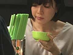 气质美女-绿柠食堂(北外滩店)