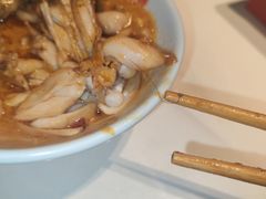 -何师傅美蛙鱼头(汉街店)
