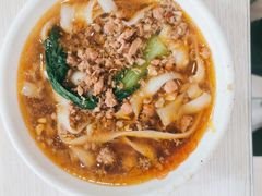 传统猪肉刀削面-东方削面(市政府店)