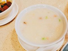 顺德鱼茸粥-点都德(盘福楼店)