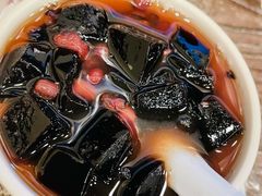 红豆沙龟苓膏-阿坤传统手工小吃(沙坪坝店)