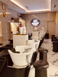 -Meng Lang 梦郎白金店