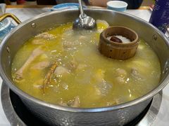 -朴小妹人参鸡汤火锅(长白山万达店)