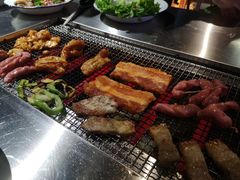 -马路牙子地桌烤肉(工体店)
