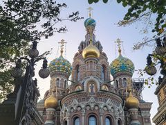 -滴血救世主教堂