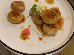 -渝人制造创意餐厅