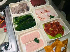 -海底捞火锅(银泰中心店)