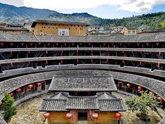-初溪土楼群