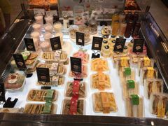 零售区-罗森尼娜(解放西路店)
