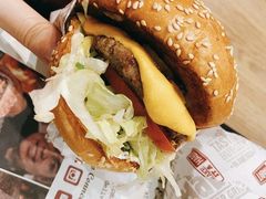 -The Habit Burger Grill 哈比特汉堡(世博店)