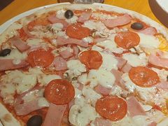 -JINNS锦时 steak&pizza(浸信会礼拜堂旧址店)
