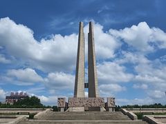 -唐山抗震纪念碑广场
