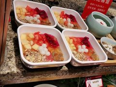 -野山舂·贵州现舂酸汤火锅(鸿通城店)