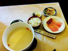 过桥米线-蝴蝶泉宾馆-中餐厅