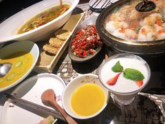 -绿茶餐厅(同成街华联店)