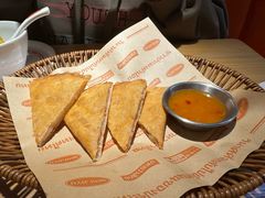 月亮不睡虾饼-小小集渔·泰式大排档(南京江宁万达店)