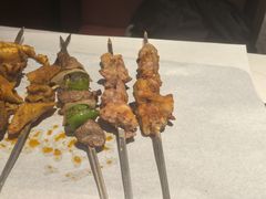 -小河公主秘制烤羊腿(小绿谷店)