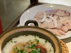 特色腊味煲仔饭-百年果林椰子鸡(中洲店)
