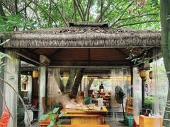 -二荆条·蜀鲜汇城市森林火锅