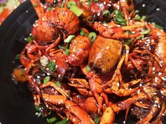 -巴厘龙虾·榜首油焖大虾(音乐学院·沿江酒馆店)