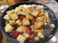 丈母娘冰粉-串妹花式冰粉(乐山总店)