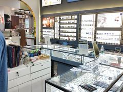 -三叶眼镜城(八佰伴店)