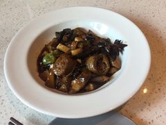 牛肝菌烧茄子-半山腰·云南菜(侨福芳草地店)