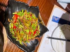 -罗氏十三活虾餐厅(光谷K11购物艺术中心店)