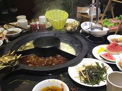 -重庆德庄火锅(体育中心店)