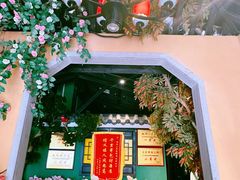 -小凤庭·地道湖北菜武昌鱼·藕汤(38年黄鹤楼店)