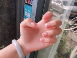 点击看大图 -Fanni美甲美睫皮肤管理