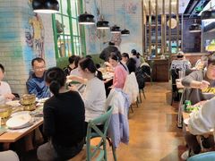 大堂-亚马逊环球美食百汇(新城吾悦广场店)